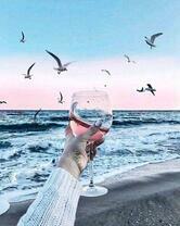 Без бренда «Бокал вина и рассветное море» в Новосибирске 