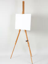 Без бренда «Коробка 12 шт.: Мольберт Две картинки тренога, деревянный» в Новосибирске 