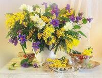 Без бренда «Букет из мимозы и колокольчиков в вазе» в Новосибирске  в интернет-магазине  в Новосибирске Без бренда «Букет из мимозы и колокольчиков в вазе» в Новосибирске